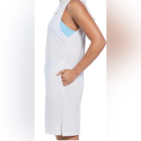 NWT Nike Sleeveless Hooded Swim Coverup Dress - Picture 3 of 4